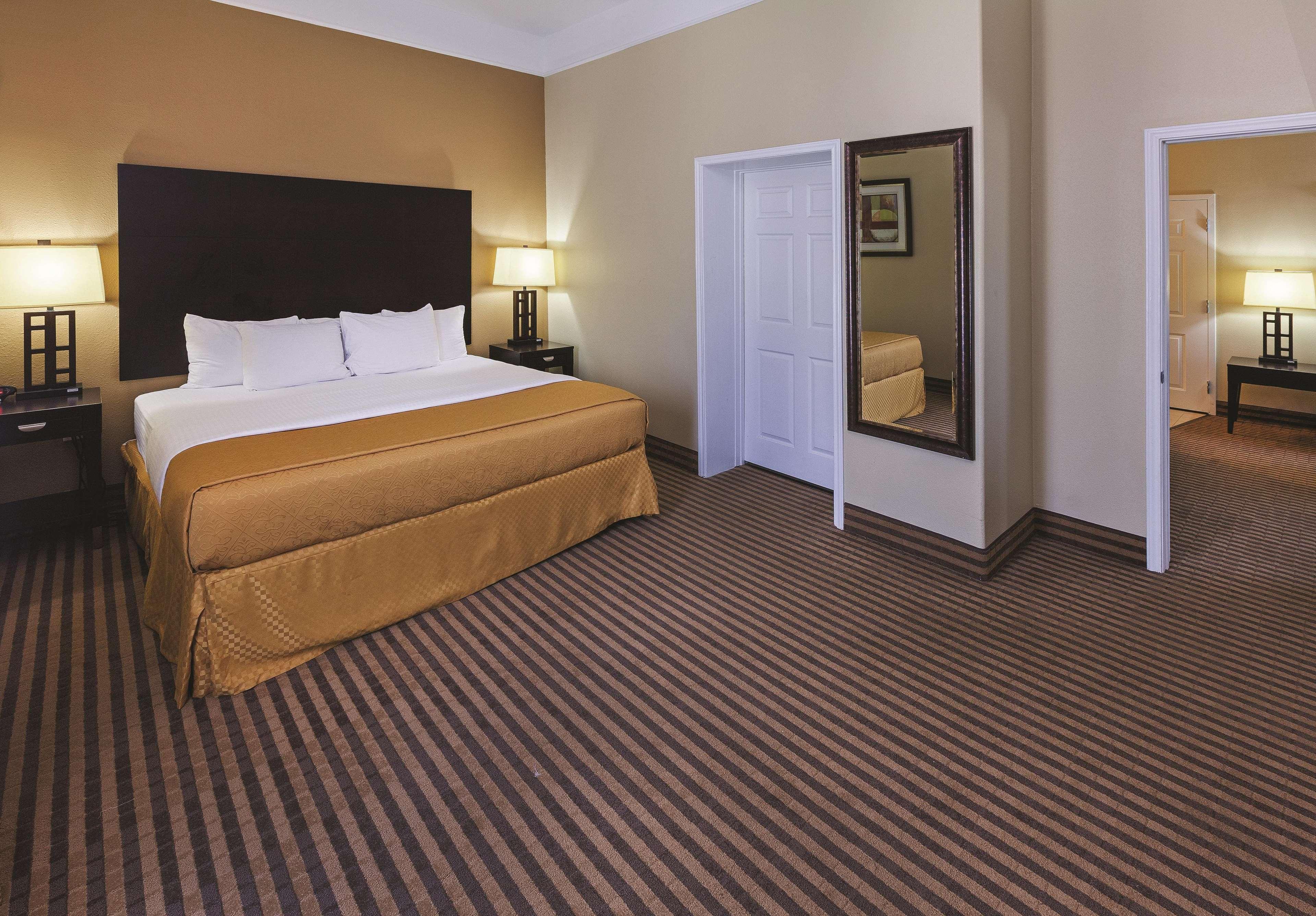 Hotel La Quinta By Wyndham Livingston Zewnętrze zdjęcie