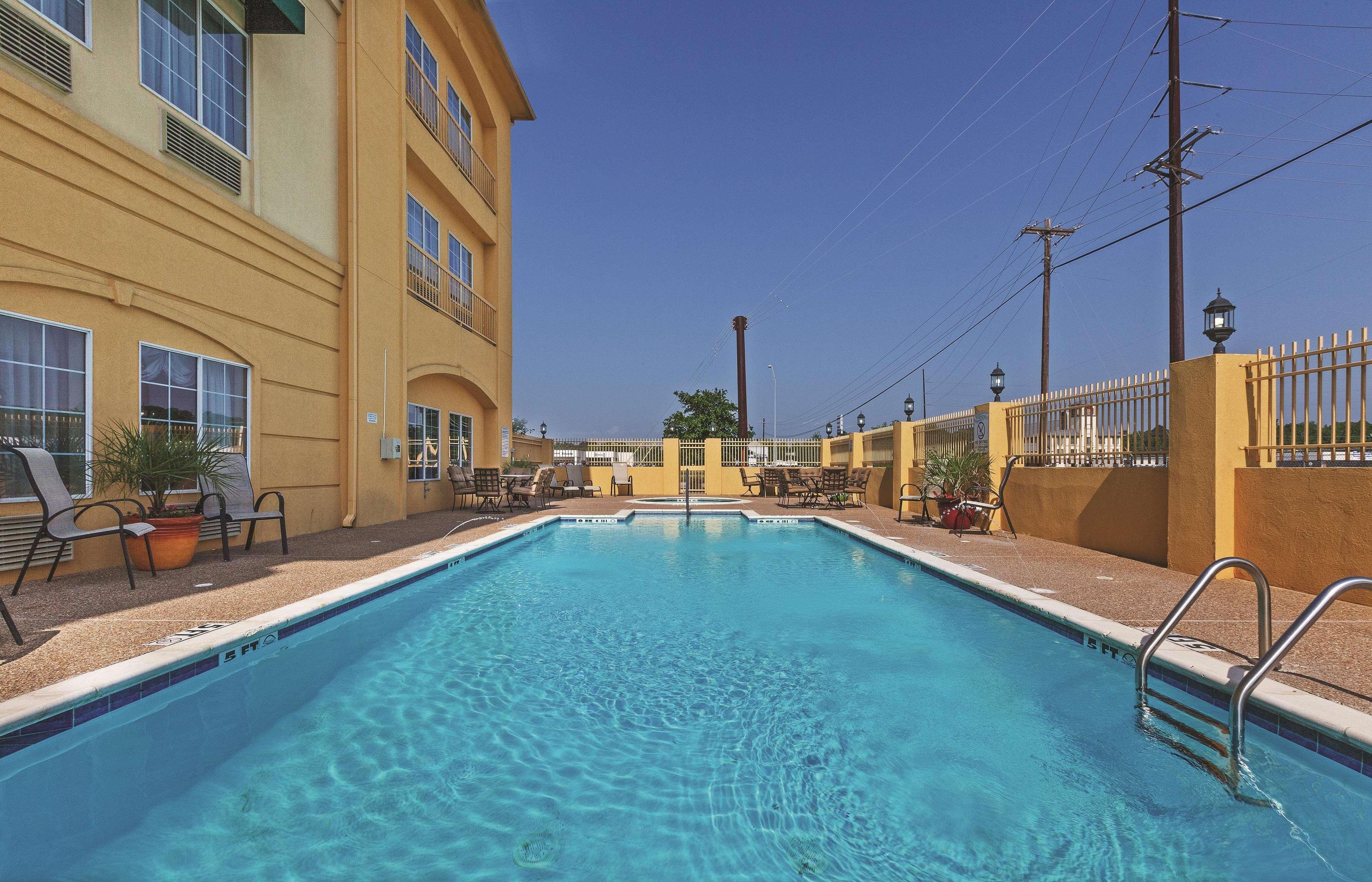 Hotel La Quinta By Wyndham Livingston Zewnętrze zdjęcie